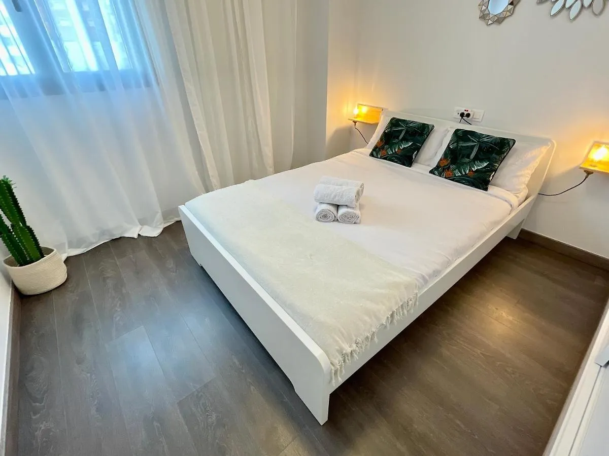 Casa Diamante - Estepona 0*,  España